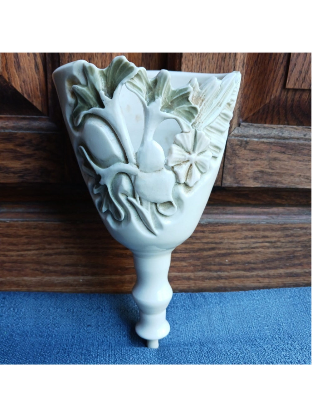 VTG Art Pottery Porcelain Wall Pocket Vase Handmade Signed Floral Alachua, FL